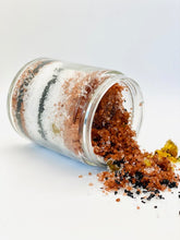 Load image into Gallery viewer, Botanical Blends Sea Soak Bath Salts (Detox)