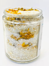 Load image into Gallery viewer, Botanical Blends Sea Soak Bath Salts (Oatmeal)